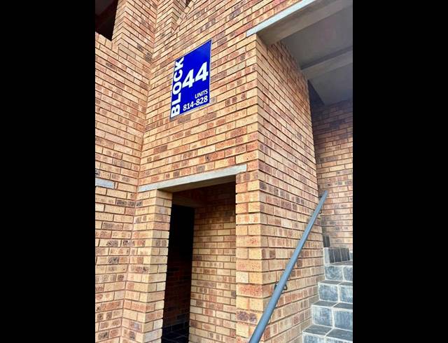 2 BEDROOM APARTMENT FOR SALE IN KIBLER PARK